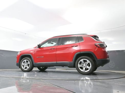 Used 2024 Jeep Compass Latitude w/ Altitude Special Edition image 55