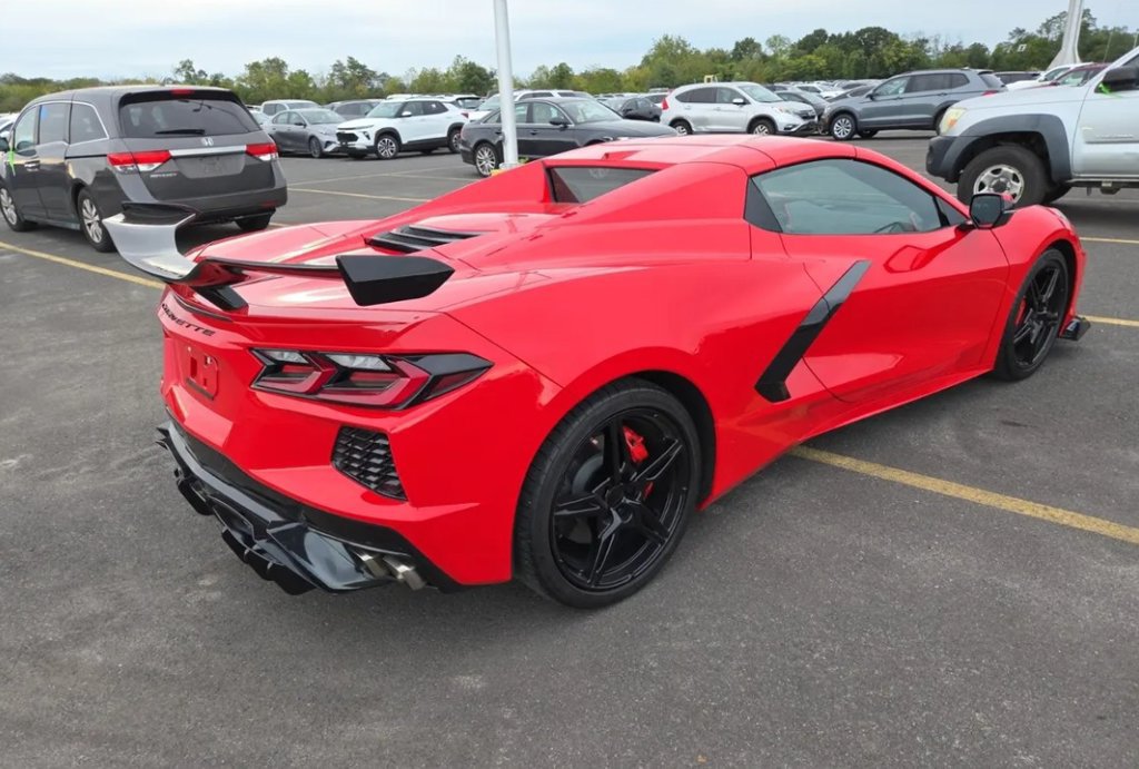 Used 2021 Chevrolet Corvette Stingray Preferred Conv w/ Battery Protection Package RWD image 2