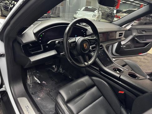 Used 2022 Porsche Taycan 4S image 35