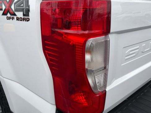 Used 2020 Ford F250 XL w/ Power Equipment Group AWD/4WD image 18