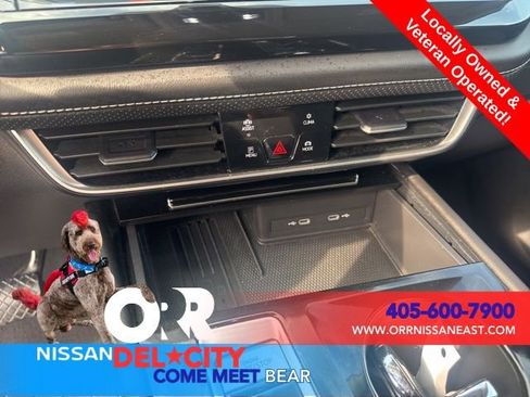 Used 2025 Volkswagen Atlas SE image 26