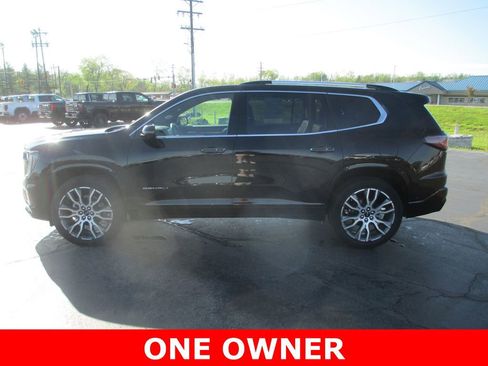 Used 2026 GMC Acadia Denali Ultimate FWD image 10