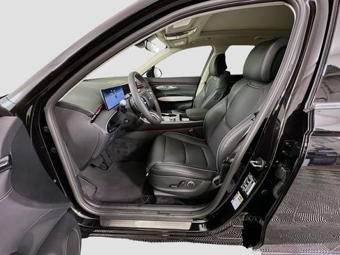 New 2026 Genesis GV70 2.5T Advanced AWD/4WD image 16