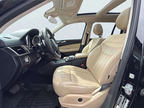 Used 2018 Mercedes-Benz GLS 450 4MATIC image 22