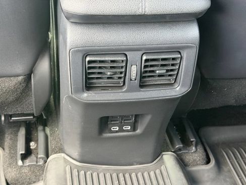 Used 2023 Toyota RAV4 XSE AWD/4WD image 15