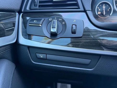Used 2014 BMW 535i xDrive Sedan image 19
