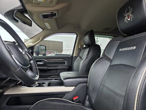 Used 2022 RAM 3500 Laramie image 6