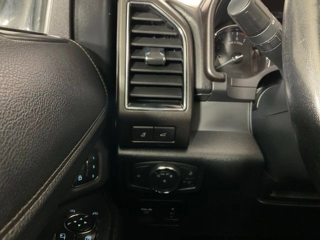 Used 2021 Ford Expedition Limited AWD/4WD image 20
