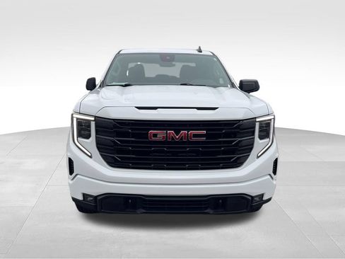 Used 2024 GMC Sierra 1500 Elevation AWD/4WD image 8