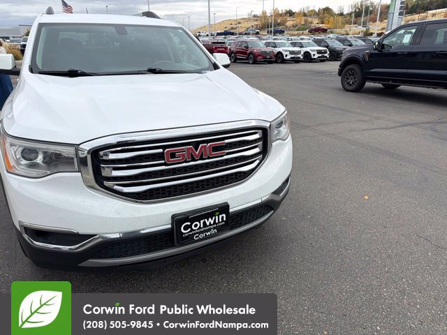 Used 2019 GMC Acadia SLT AWD/4WD image 2