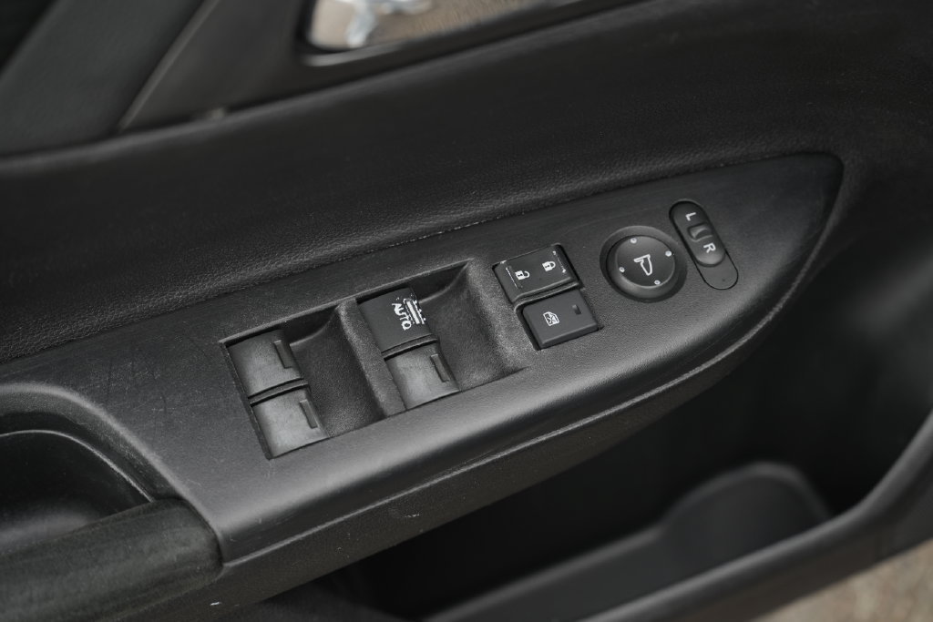 Used 2015 Honda Accord LX image 18