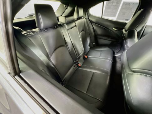 Used 2022 Lexus UX 250h w/ Premium Package AWD/4WD image 26