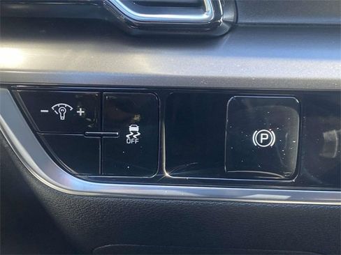 New 2025 Kia Sportage EX image 18