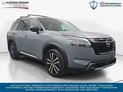Used 2024 Nissan Pathfinder Platinum