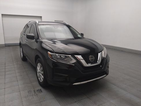 Used 2020 Nissan Rogue SV FWD image 13