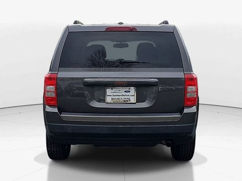 Used 2016 Jeep Patriot 75th Anniversary w/ Power Value Group image 4