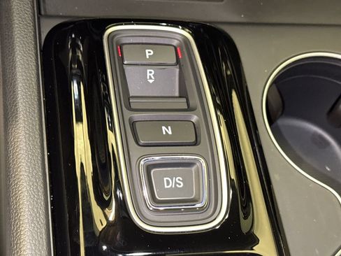 Certified 2025 Honda Pilot EX-L image 29