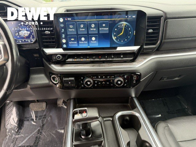 Used 2022 Chevrolet Silverado 1500 LTZ AWD/4WD image 18