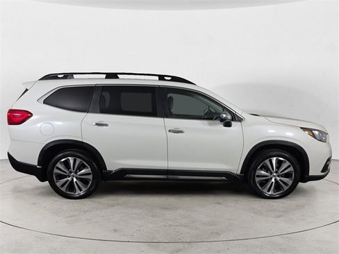 Used 2021 Subaru Ascent Touring image 6