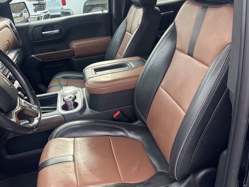 Used 2019 Chevrolet Silverado 1500 High Country w/ Technology Package image 21