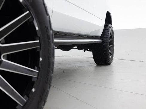 Used 2018 Chevrolet Tahoe Premier image 22