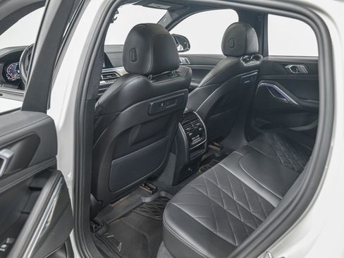 Used 2023 BMW X6 xDrive40i w/ M Sport Package image 28