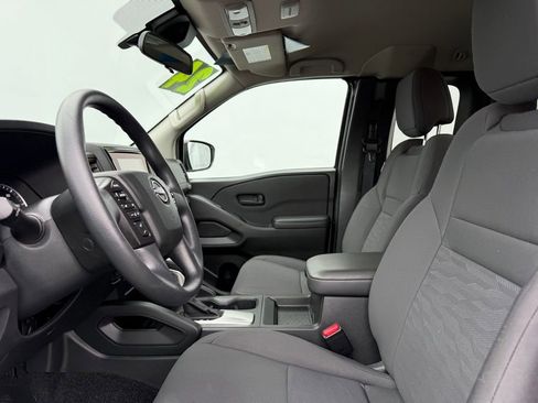 Used 2024 Nissan Frontier S w/ Technology Package image 13