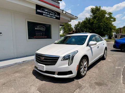 Used 2019 Cadillac XTS FWD image 4