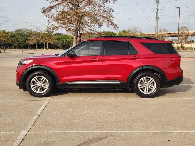 Used 2020 Ford Explorer XLT w/ Equipment Group 202A RWD image 4