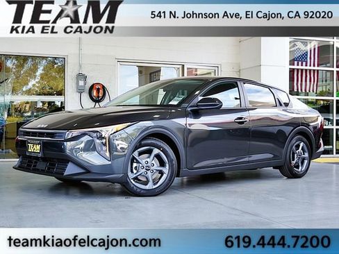 New 2026 Kia K4 LXS image 2