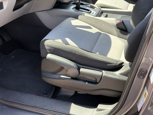 Used 2019 Honda Ridgeline RT image 15
