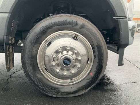 New 2025 Ford F450 XL w/ XL Chrome Package image 10