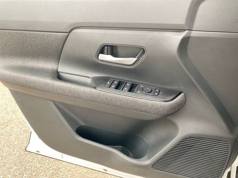 New 2026 Nissan Kicks SV w/ Cold Weather Package image 13