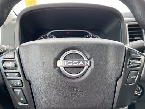 Certified 2024 Nissan Frontier SV image 15