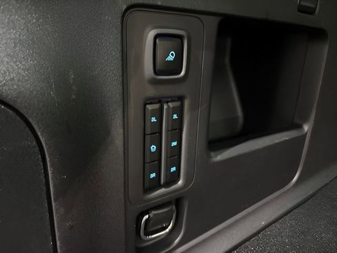 Used 2025 Ford Expedition Max Active AWD/4WD image 25