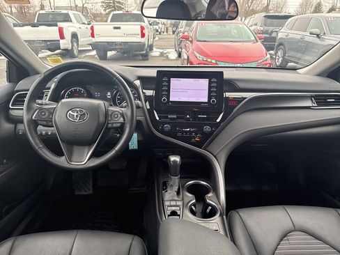 Used 2024 Toyota Camry SE w/ Cold Weather Package image 12
