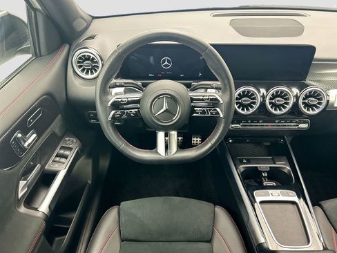 Certified 2024 Mercedes-Benz GLB 250 GLB 250 image 10