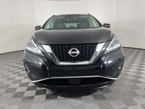 Used 2024 Nissan Murano SV image 3