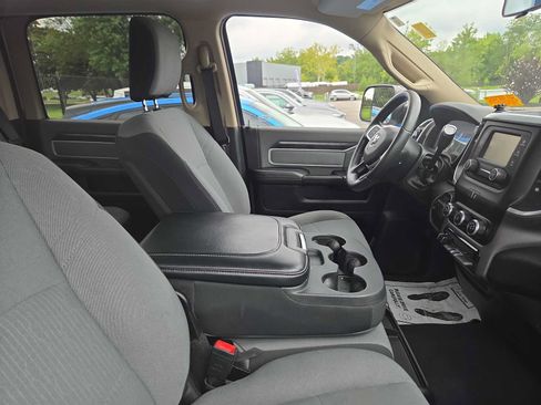 Used 2019 RAM 2500 Big Horn AWD/4WD image 11