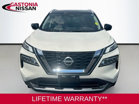 Used 2023 Nissan Rogue SL w/ SL Premium Package AWD/4WD image 2