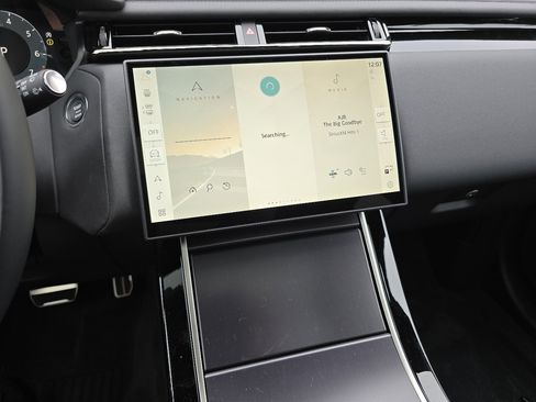 New 2026 Land Rover Range Rover Velar Dynamic SE image 31