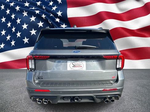 New 2026 Ford Explorer ST w/ Sun And Sound Package image 4