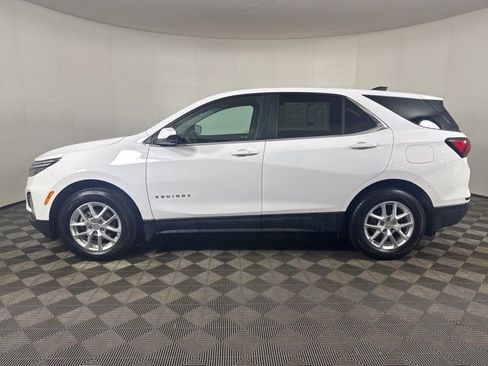 Used 2022 Chevrolet Equinox LT w/ Driver Convenience Package AWD/4WD image 7