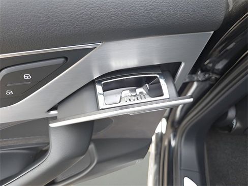 Used 2012 Audi A8 4.2 image 30