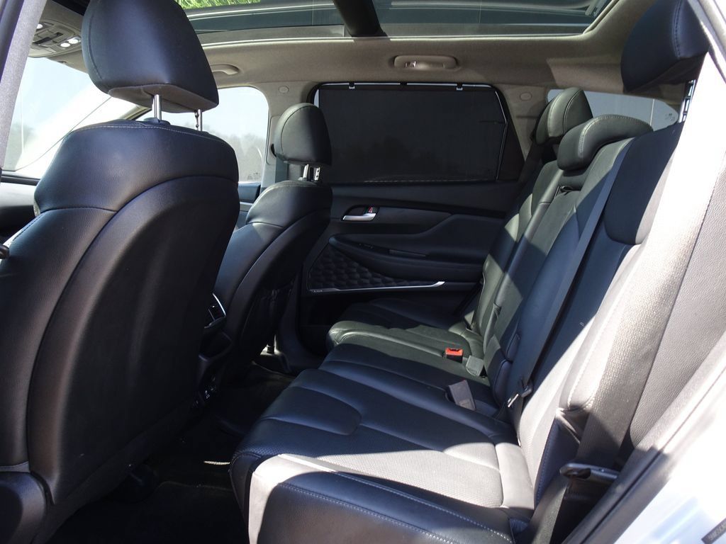 Used 2019 Hyundai Santa Fe AWD image 15