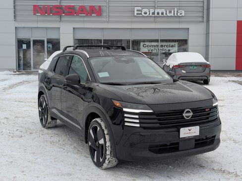 New 2026 Nissan Kicks SR w/ Cold Weather Package image 1