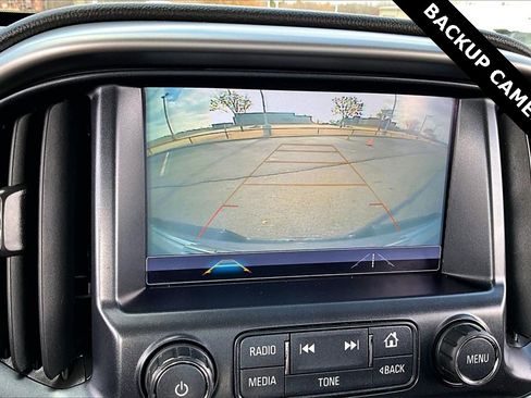 Used 2018 Chevrolet Colorado ZR2 image 23