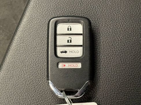 Used 2021 Honda Accord Sport image 17