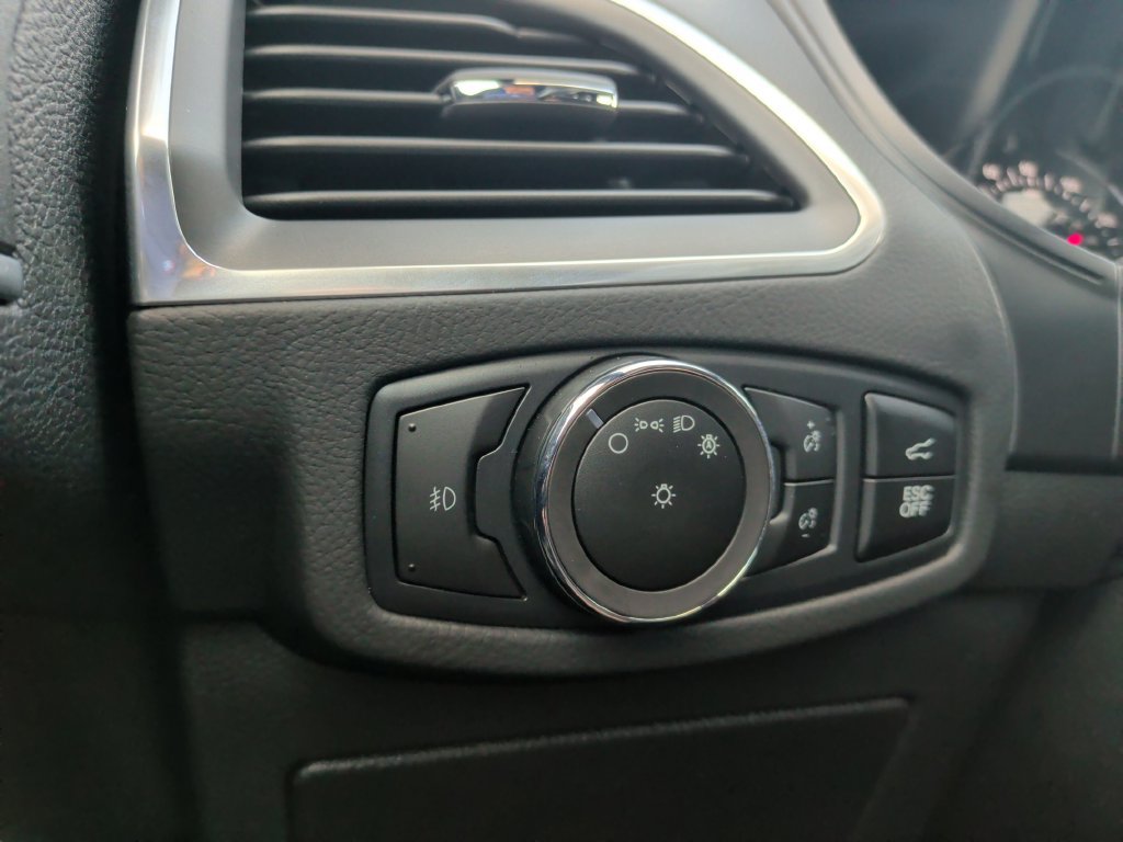 Certified 2023 Ford Edge ST AWD/4WD image 28