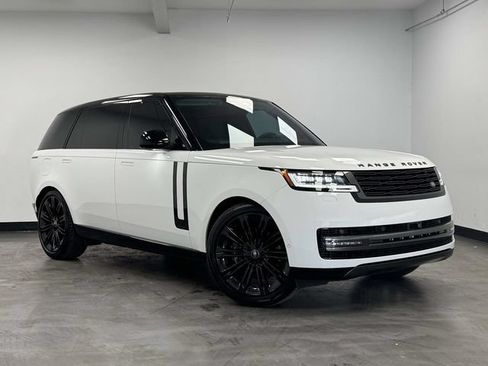 Used 2024 Land Rover Range Rover Long Wheelbase Autobiography AWD/4WD image 5